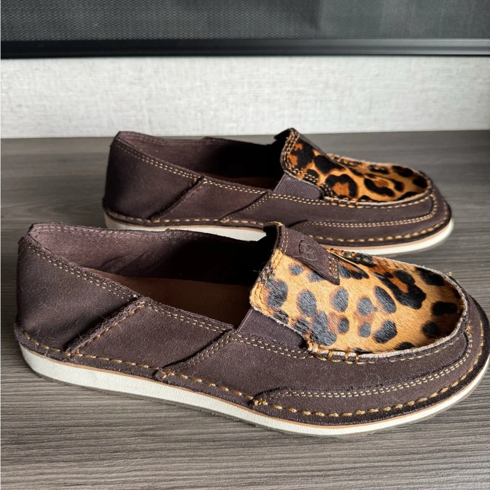 Ariat Brown Moccasins with Leopard Print - Picture 3 of 5